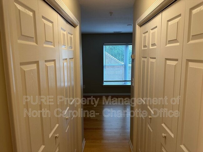 Building Photo - 3911 Picasso Court