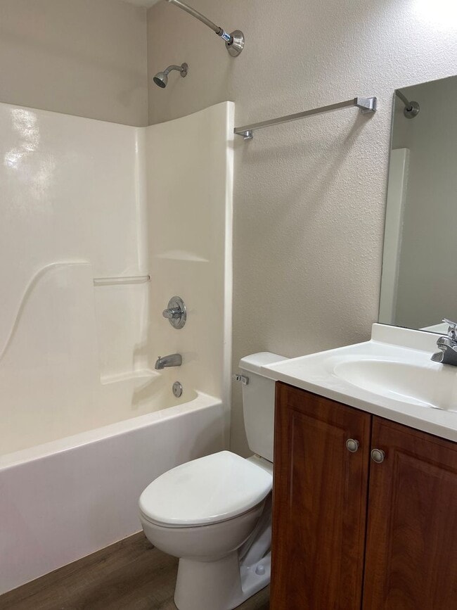 Building Photo - Single-Family Home in Evergreen Ridge, Hollister