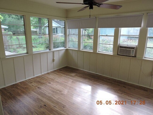 Building Photo - Magnolia Woods - Rodney Drive 3BR/2BA Home for Lease