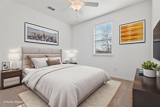 Building Photo - 2325 Myrtle Wy