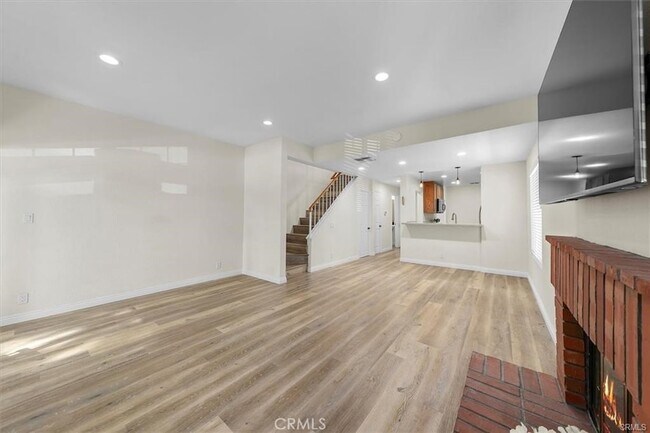Building Photo - 2740 Gramercy Ave