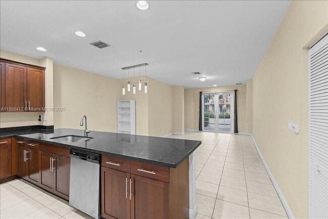 Building Photo - 1048 SW 147th Ave