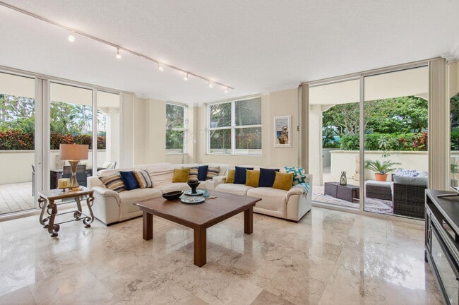 Building Photo - 3700 S Ocean Blvd