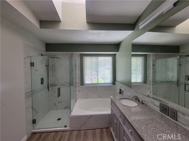 Building Photo - 5303 E Big Sky Ln