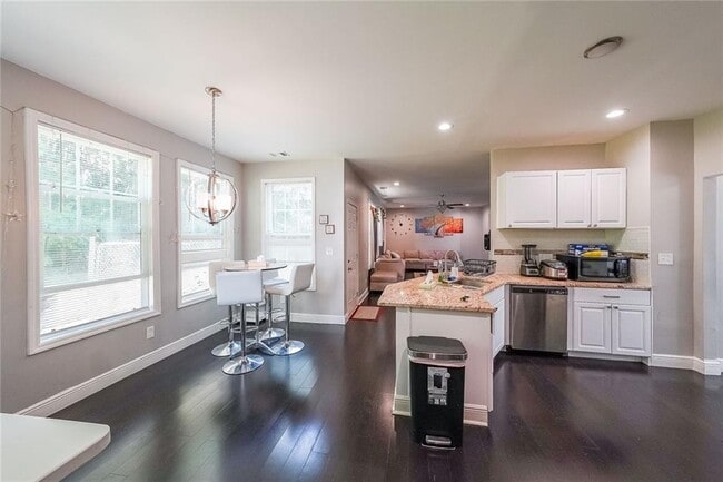 Building Photo - 6220 Polar Fox Ct