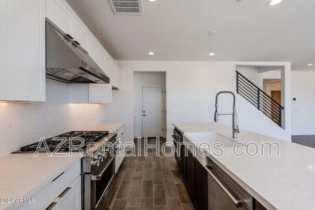 Building Photo - 34940 N Augite Way