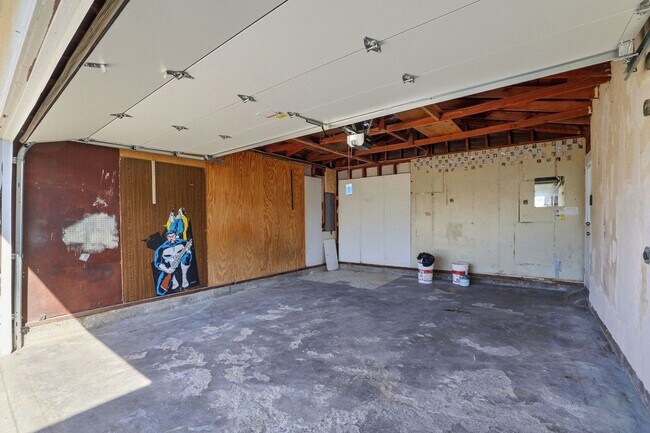 Building Photo - Recently Upgraded 3 Bedroom Home in San Jose
