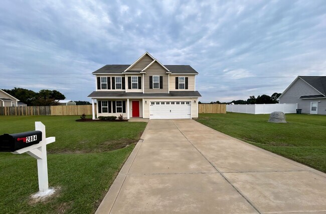 Building Photo - SOUTH CREEK
