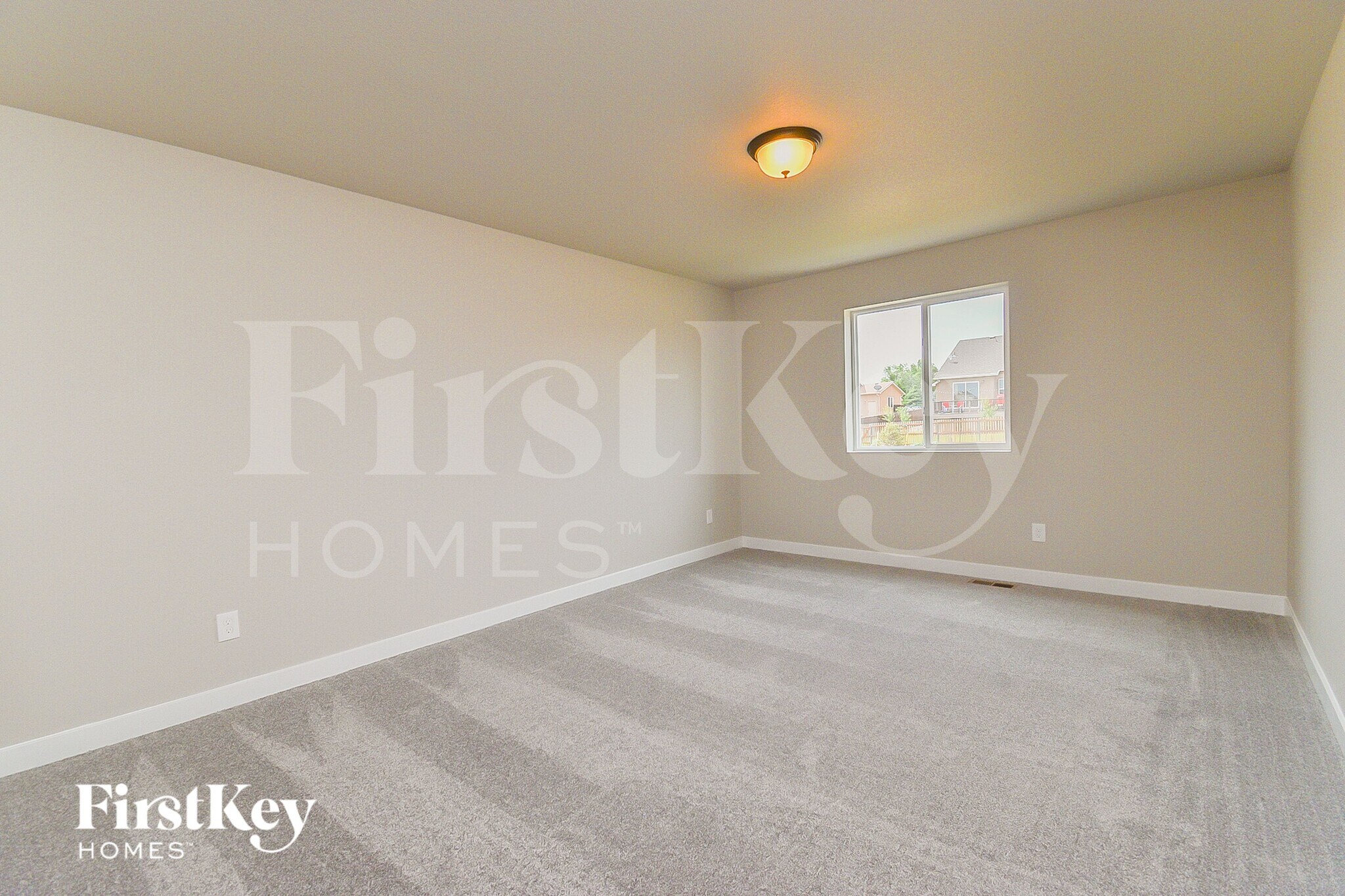 Building Photo - 10081 Luneth Dr