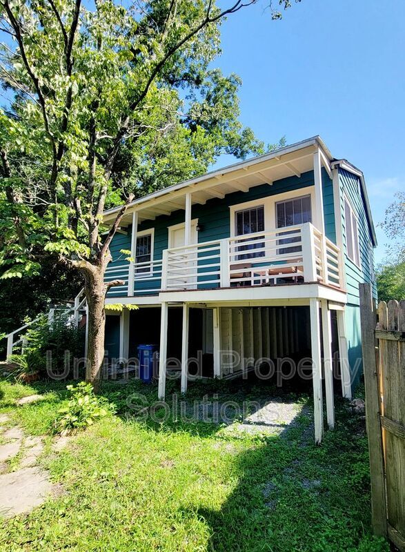 Primary Photo - 1722 1/2 Orange Street