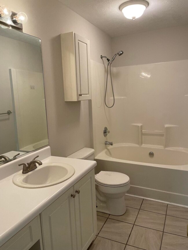 Building Photo - 143 Portofino Ln SW