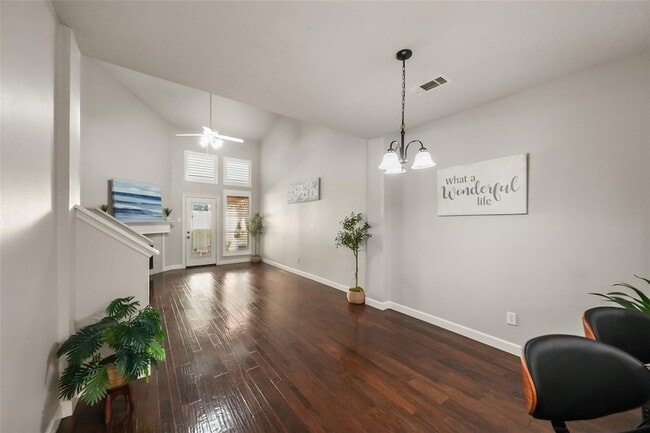 Building Photo - 2351 Summit Way Ct