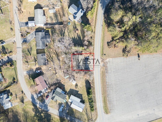 Building Photo - 130 Reems Creek Rd