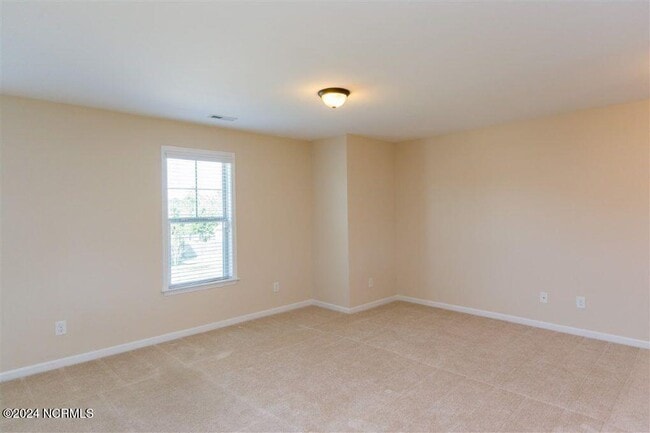 Building Photo - 142 Pamlico Drive