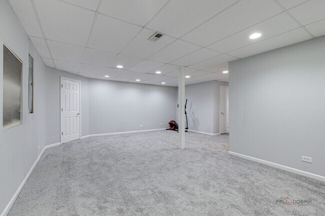 Building Photo - 1238 S Christine Ct