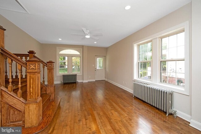 Building Photo - 1003 Magill Ave