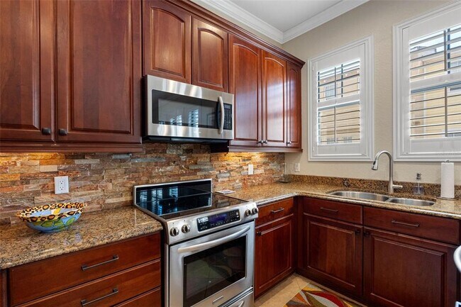 Building Photo - 6012 Yeats Manor Dr