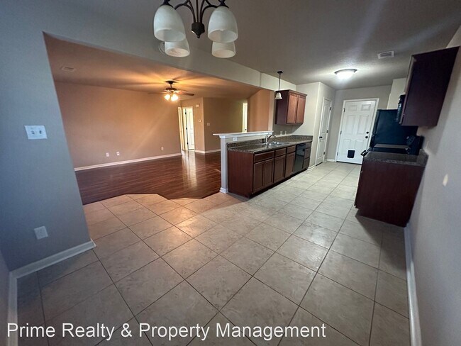 Building Photo - 3 br, 2 bath House - 5773 John Hancock Drive