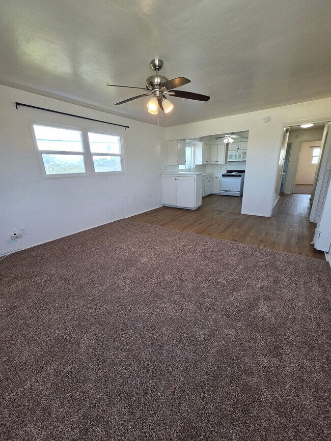 Interior Photo - 4307