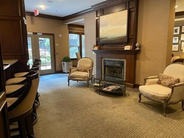 Building Photo - 901 Abernathy Rd NE