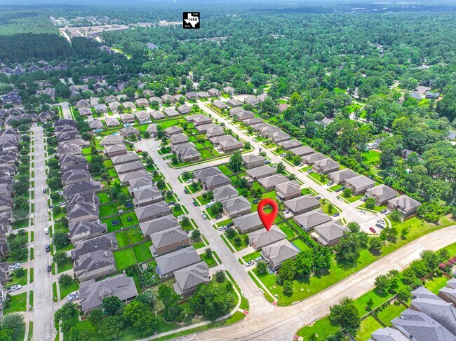 Building Photo - 138 Meadow Grove Dr