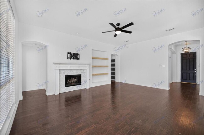 Building Photo - 8009 Owl Creek Ln