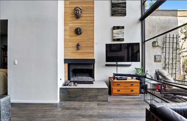 Building Photo - LIMITED-TIME INCENTIVE | Rent Credit Available on 12- or 15-Month Lease Save $1800 to $2100 for l...