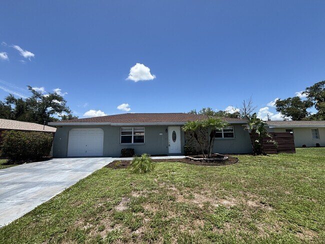 Primary Photo - 1156 Salina Ave
