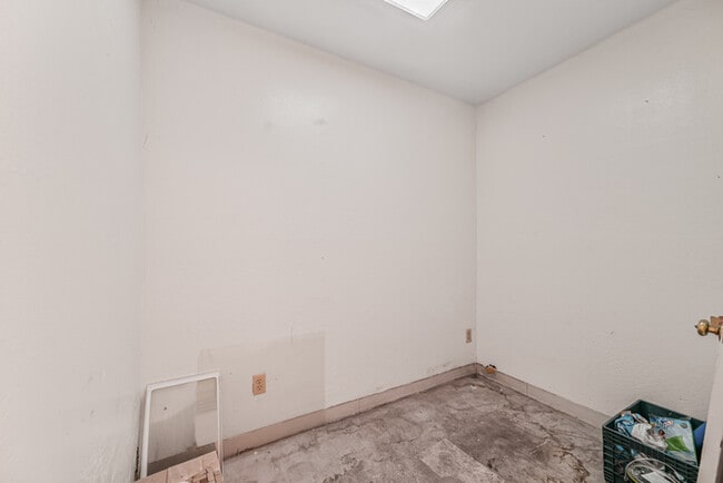 Building Photo - 2321 N 9th St