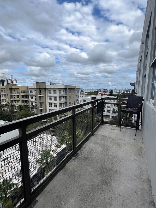 Building Photo - 411 NW 1st Ave