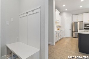 Building Photo - 149 Red Oak