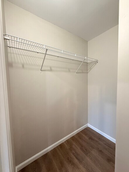 Bedroom walk in closet - 737 Oak St