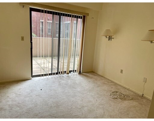 Building Photo - 1265 Beacon St