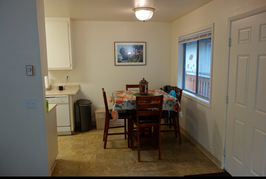 Building Photo - 18431 Marquis Dr