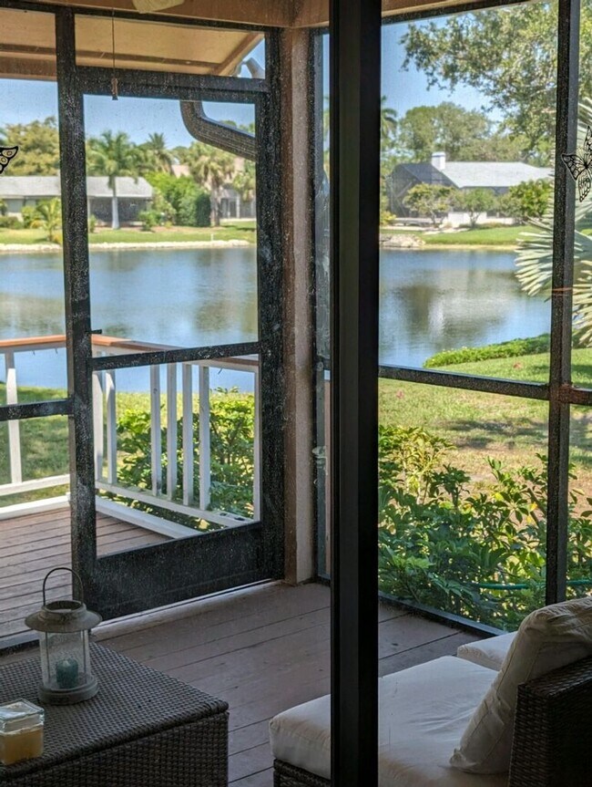 Building Photo - McGregor Woods  Community with Natural Surrounding Charm. Close to Sanibel.