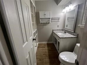 Building Photo - 16064 Holly St