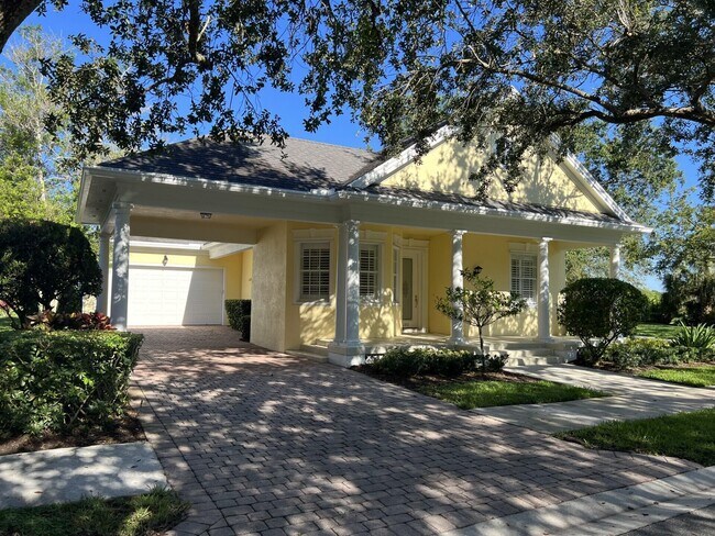 Building Photo - 180 Barbados Dr