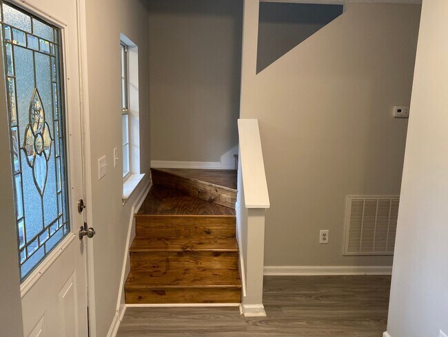 Building Photo - FrazierSt423