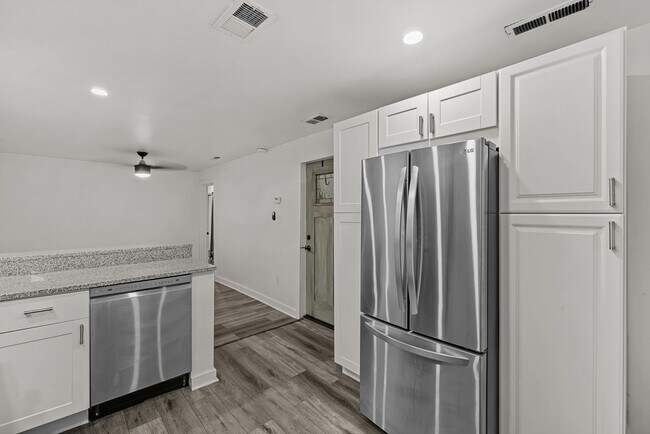 Building Photo - 4733 Butler St
