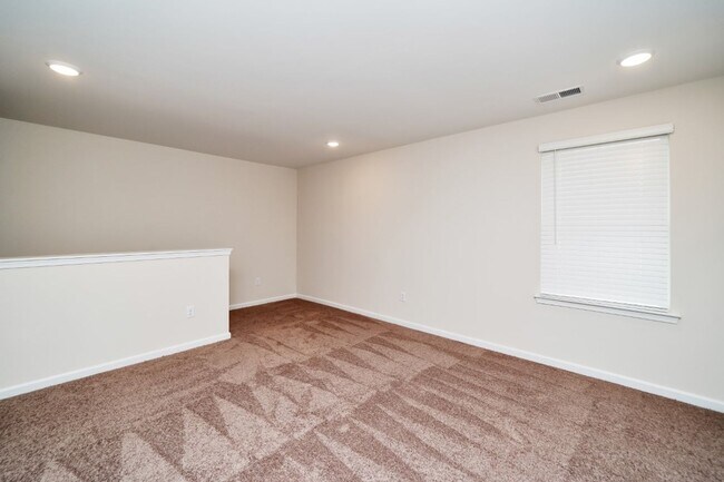 Building Photo - 2241 Headrick Rd