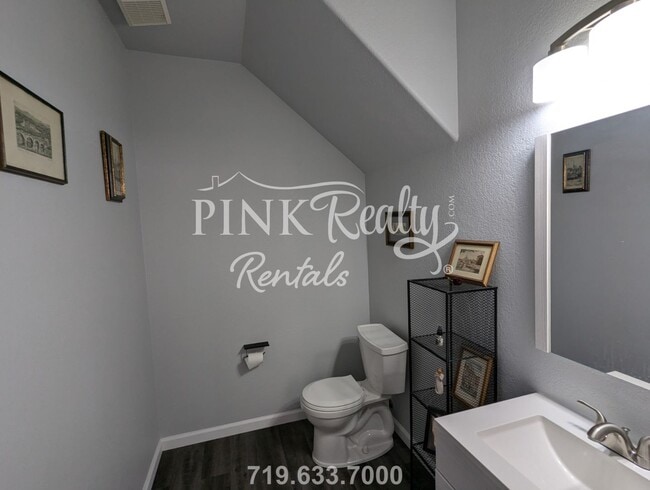 Building Photo - 2653 Shannara Grove