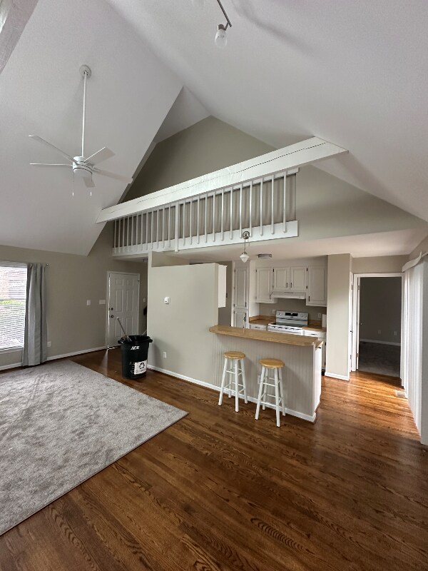 Building Photo - 713 Autumn Trce