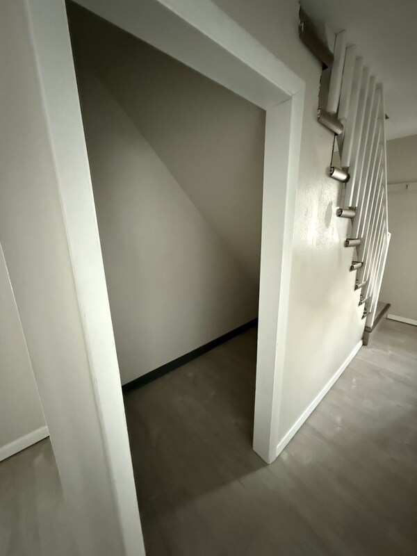 Building Photo - 1202 Alabama Ave