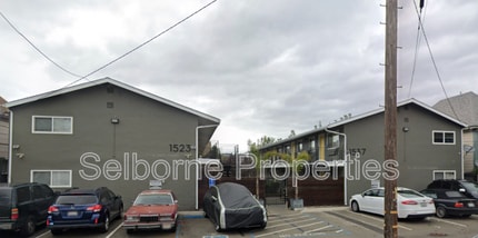Building Photo - 1537 8th Ave