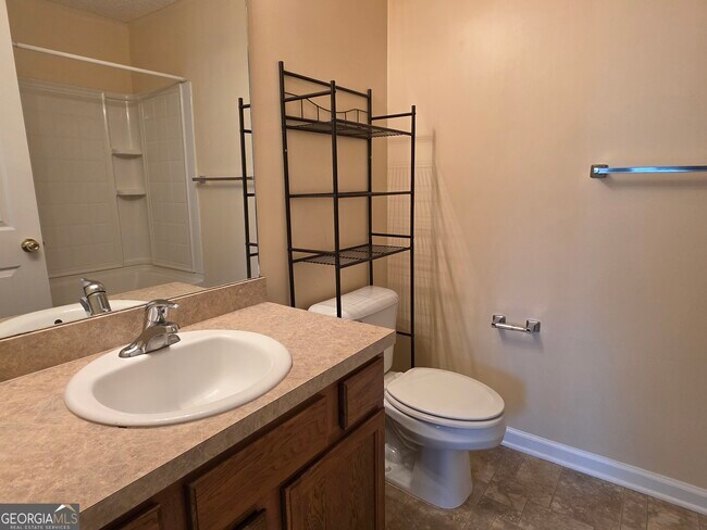 Building Photo - 101 Mossy Oak Dr