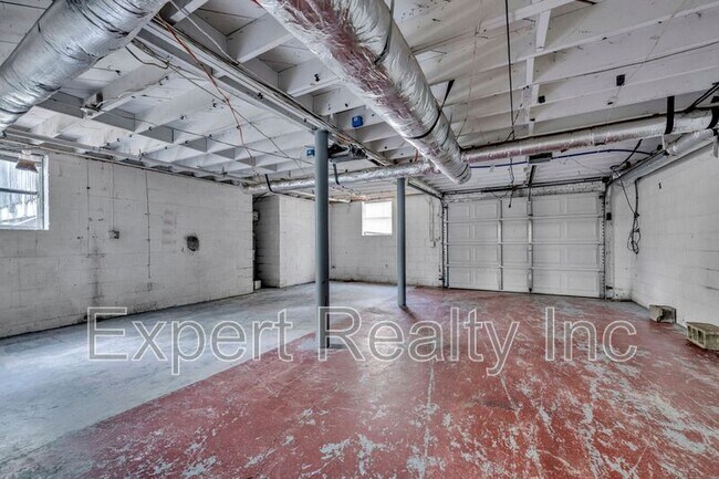 Building Photo - 2416 4th St NW
