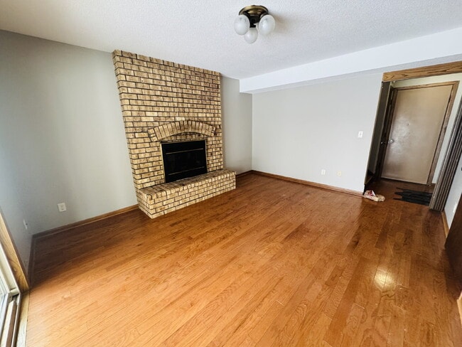 Building Photo - 7349 York Ave N