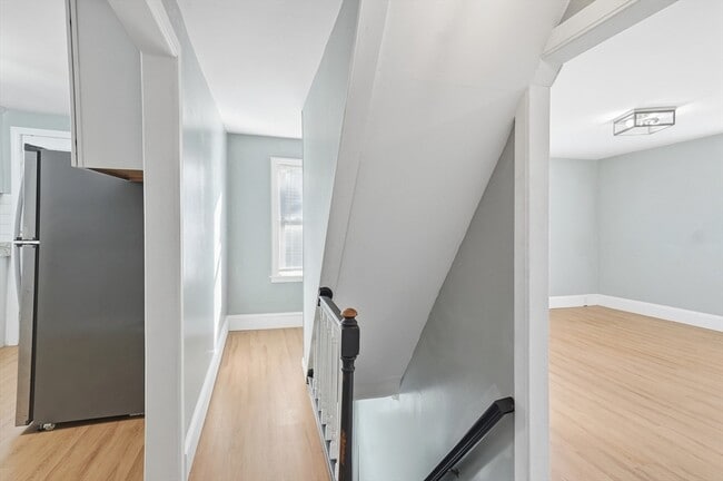 Building Photo - 36 Union St