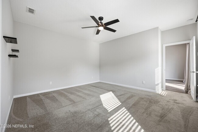 Building Photo - 321 Beale Ave