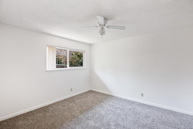 Building Photo - 1708-1710 Alameda Avenue